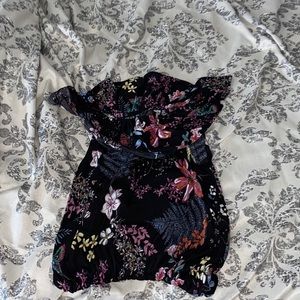 Flowered colored blouse